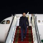 رئیس مجلس با هیأت پارلمانی به تهران بازگشت